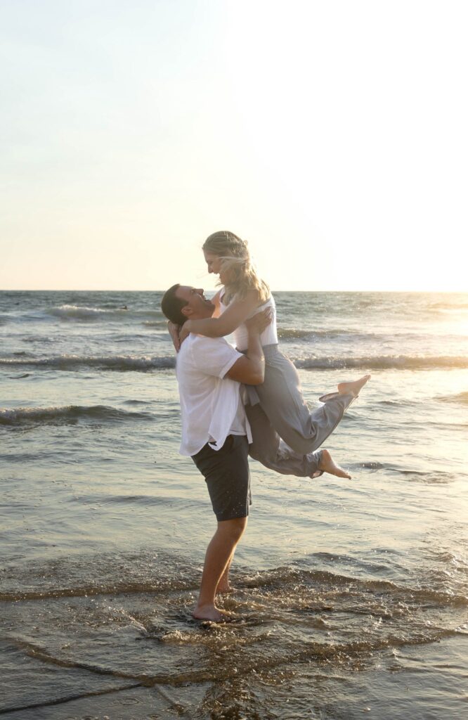 ocean beach engagment session