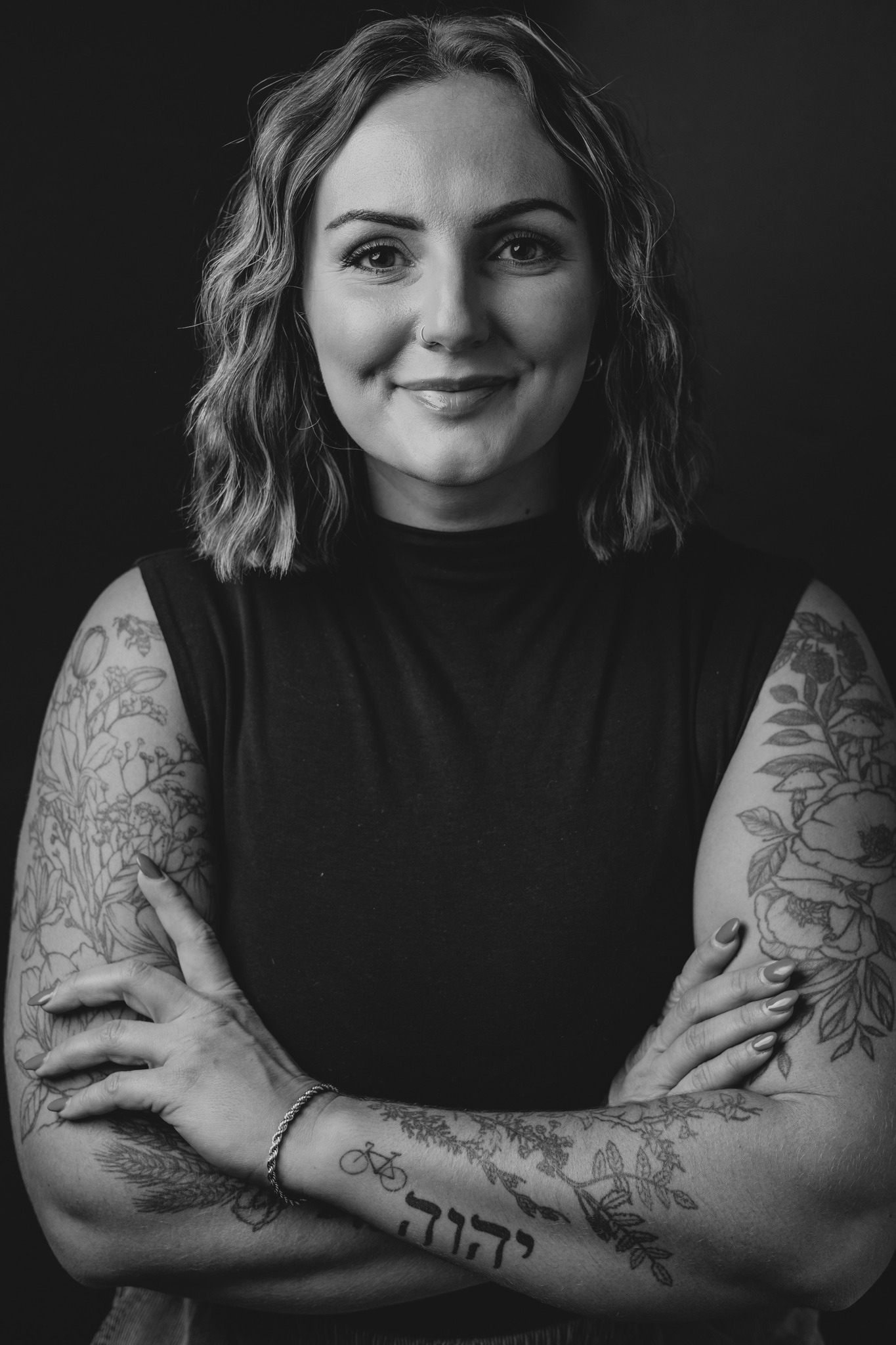 portrait woman tatoos