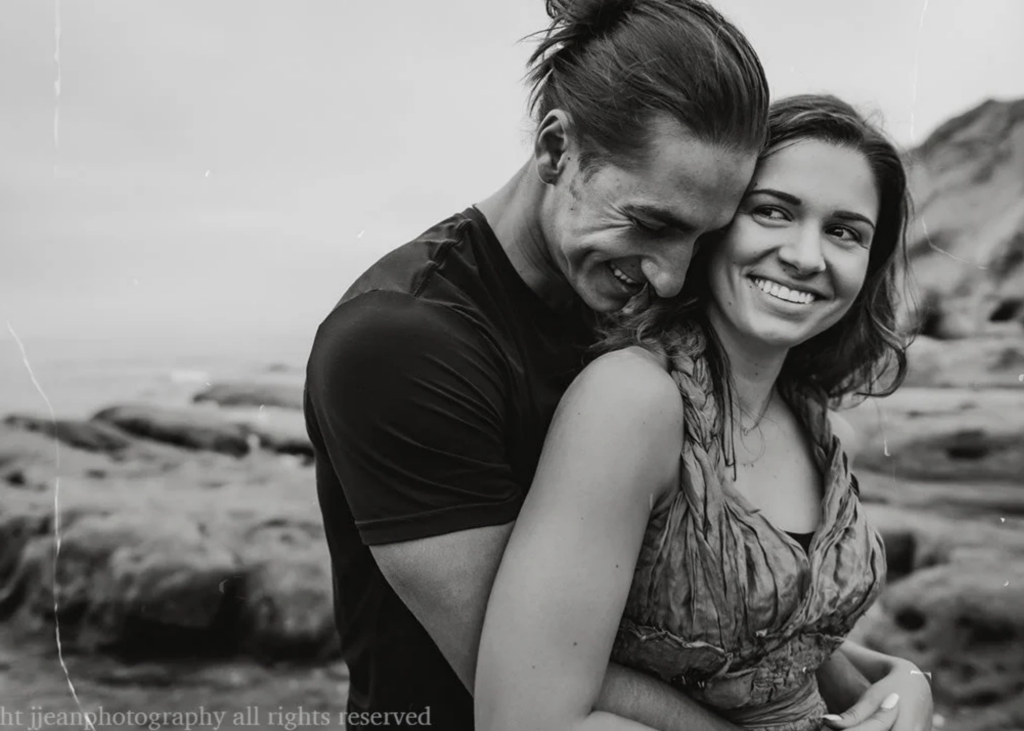 couple laughing - art of connection series