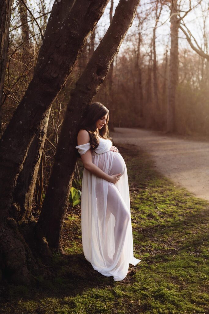 maternity portrait with golden light